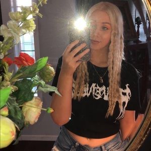 Meet your Posher, Elizabeth